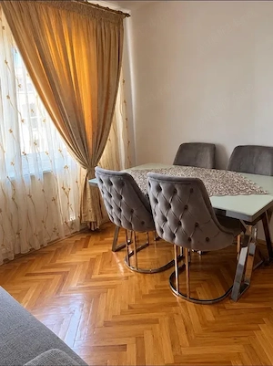 Apartament cu 3 camere decomandat parter inalt zona Girocului aproape de Spitalul Judetean centrala  - imagine 6