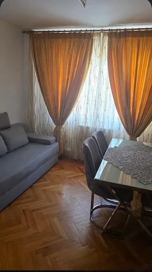 Apartament cu 3 camere decomandat parter inalt zona Girocului aproape de Spitalul Judetean centrala  - imagine 5