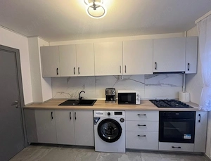 central in Tg. Mures ofer in CHIRIE apartament 2 camere - imagine 9