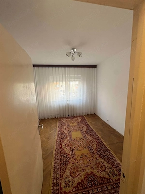 Apartament de 3 camere zona CODRUL COSMINULUI, - imagine 2