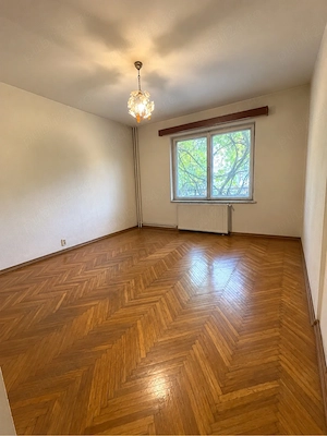 De vanzare apartament 3 camere, 2 bai str. Sarguintei - imagine 5