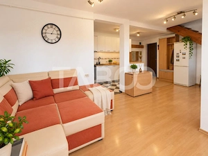 Apartament de vanzare 4 camere mansarda Vasile Aaron Sibiu - imagine 2