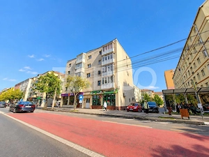 Apartament de vanzare 4 camere mansarda Vasile Aaron Sibiu - imagine 17