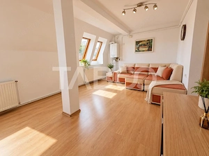 Apartament de vanzare 4 camere mansarda Vasile Aaron Sibiu - imagine 14