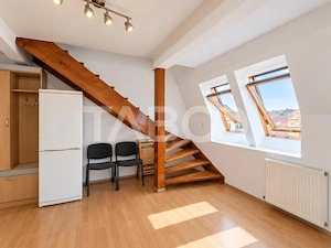 Apartament de vanzare 4 camere mansarda Vasile Aaron Sibiu - imagine 16