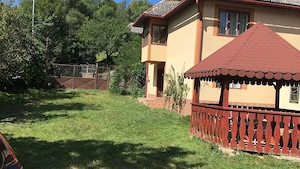 De vânzare casă cu 1500 mp teren intravilan  - imagine 2