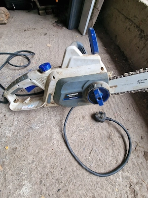 drujbă electrică 