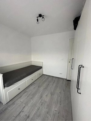 Apartament cu 3 camere etaj 6 zona Calea Sagului amenajat integral - imagine 8