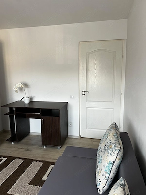 Apartament 3 camere decomandat Obcini, zona excelenta, la cheie - imagine 4