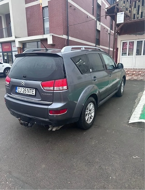 SUV  , 4x4, 7 locuri,  - imagine 3