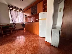 Apartament cu 2 camere decomandat la etajul 6 zona Aradului