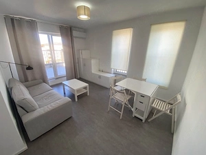 Apartament spatios cu 2 camere, terasa si parcare  - imagine 3