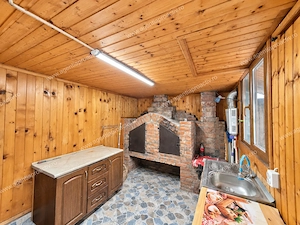 Casă în stil rustic, cu teren de 530 mp   Sat Costi, strada Bunicilor - imagine 14