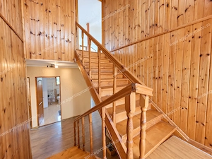 Casă în stil rustic, cu teren de 530 mp   Sat Costi, strada Bunicilor - imagine 11