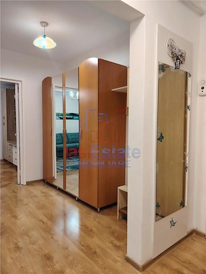 Apartament 2 camere decomandat parter zona Alexandru cel Bun - imagine 5