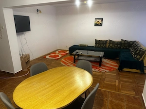 apartament 3 camere etaj 1 zona PORT - imagine 2