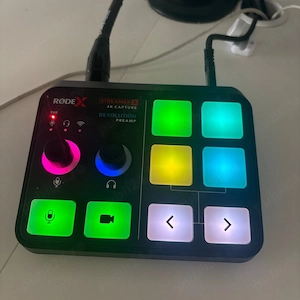 R DE Streamer X   interfață audio-video, 2 bucăți