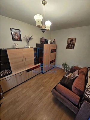 Apartament 3 camere etaj intermediar - Podu Ros - Racovita - imagine 2