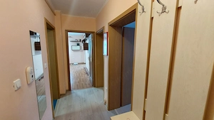 Apartament 3 camere decomandate Selimbar - imagine 14