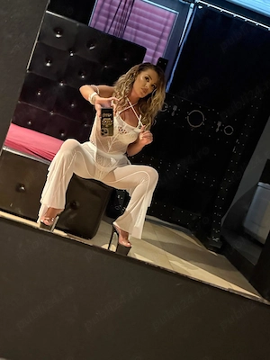 Buna. Sunt nouă in orașul tău! Fac si deplasări, nu ezita sa ma contactezi!