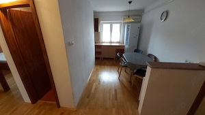 Apartament 2 camere de vanzare in zona Steaua - imagine 4