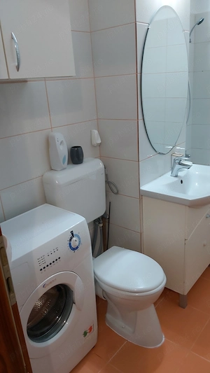 Apartament 2 camere de vanzare in zona Steaua - imagine 7