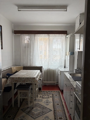 Apartament de vânzare Turda, Jud. Cluj - 2 camere semidecomandat - imagine 2
