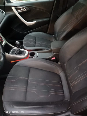 Opel Astra J - imagine 9