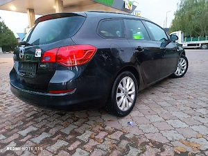 Opel Astra J - imagine 4