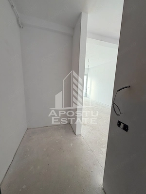 Apartament cu 2 camere, etaj intermediar, zona Giroc - imagine 7