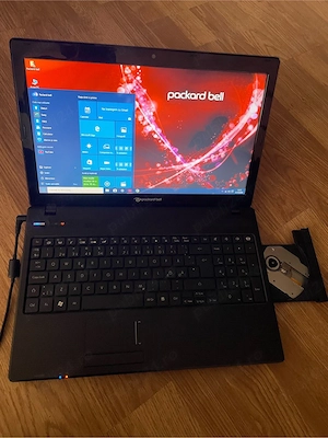 Laptop Packard-Bell intel core i5,Display 15,6 led,Windows 10 Pro,500gb memorie,4gb ram ddr3,perfect