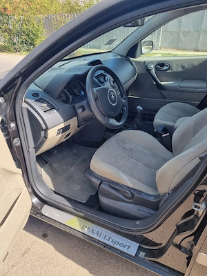Renault Megane - imagine 4