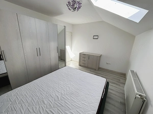 2 Cam-5 Min Iulius Town-Mobilat-Utilat- Balcon-Centrala-54MP-85.000 Euro !Negociabil - imagine 7