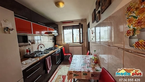 Apartament cu 2 camere de vânzare în Micro 21, 