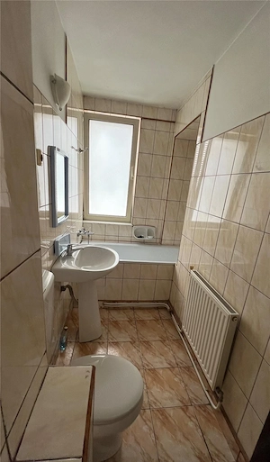 Garsonieră de închiriat în zona Complex - imagine 3