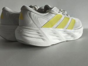 Adidas original Model Galaxy M 8