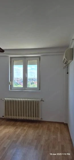Apartament 2 camere de vânzare recent zugrăvit. - imagine 15