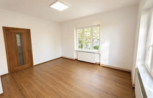 Apartament 3 Camere Decomandat Ultracentral 2 Locuri De Parcare Etajul 1 Zona Punctele Cardinale  - imagine 4