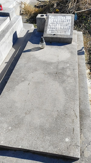 Vind un loc de veci in cimitirul Eternitatea din Arad