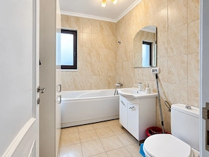 De închiriat apartament cu 3 camere + 2 locuri de parcare – Giroc - Comision 0% - imagine 14