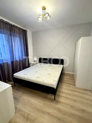 Casa cu 4 camere la cheie terasa panoramica si curte in Floresti - imagine 5