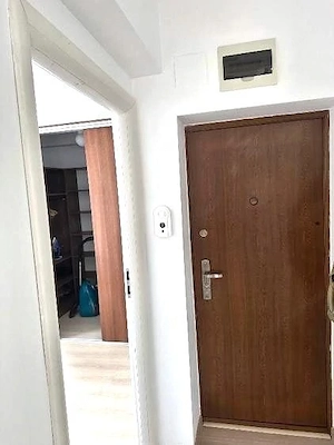 🏡 Închiriez Apartament cu 2 camere, centrală proprie, zonă liniștită - imagine 5