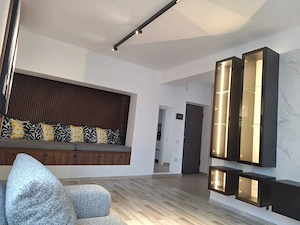 Vand apartament cochet