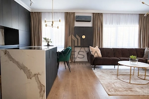 Apartament 3 camere in vila cu 150 mp curte, cartier Andrei Muresanu! - imagine 3
