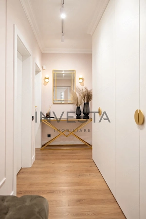 Apartament 3 camere in vila cu 150 mp curte, cartier Andrei Muresanu! - imagine 12