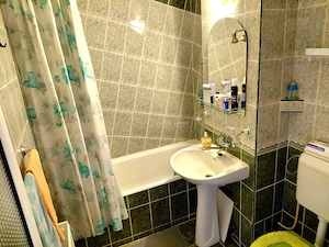 Apartament 4 Camere 2 bai etaj 1 boxa la subsol - imagine 5