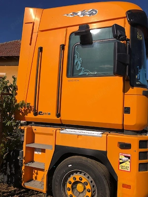 Renault 480 DXI - imagine 5