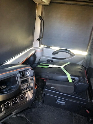 Renault 480 DXI - imagine 3