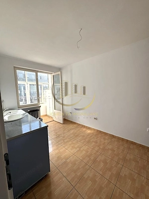 3 camere, 70 mp, etaj 1 | Piața Mihai Viteazul | Centrală proprie - imagine 3
