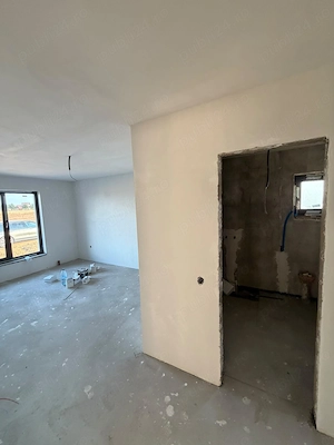 Casă semifinisată Sântandrei (complex DO-DO) 3 dormitoare unul cu baie proprie - living, bucătărie.. - imagine 2